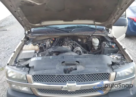 2004 Chevrolet Silverado 1500 Ls z USA, uszkodzony, nr VIN 2GCEC13TX41337262